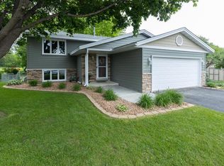 4431 Mallard Ct, Eagan, MN 55122