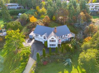 11474 Sumac Dr, North Saanich, BC V8L 5J8