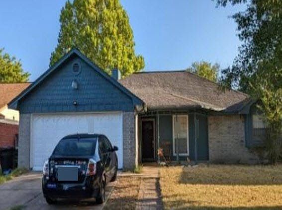 1st image of 10510 Clear Cove Ln