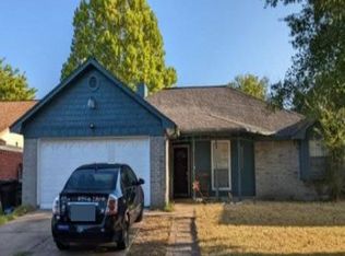 10510 Clear Cove Ln, Houston, TX 77041