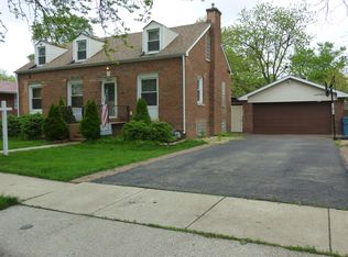 243 N Hillside Ave, Hillside, IL 60162