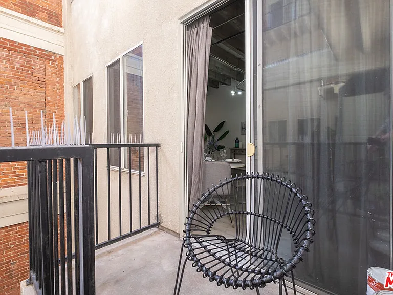 312 W 5th St #606 — Photo 16
