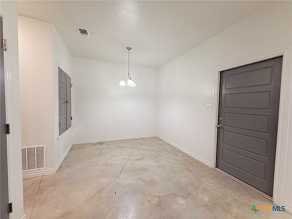 4th image of 215 Riptide Rd #A