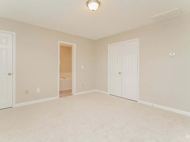 301 Mount Olive Dr — Photo 10