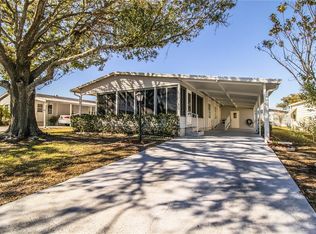 6122 Grand Oaks Dr SE, Winter Haven, FL 33884