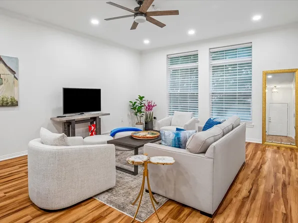 2305 Worthington St #134, Dallas, TX 75204