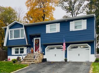 340 Dupont Ave, Hopatcong, NJ 07843