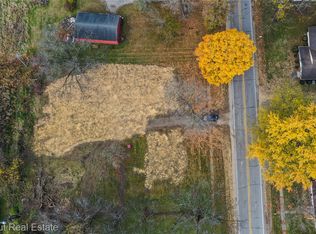 8921 Van Cleve Rd, Tuscola, MI 48768