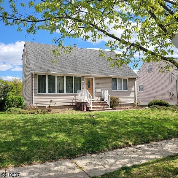 217 Midland Ave, Pompton Lakes, NJ 07442 Zillow