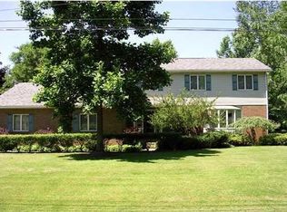 4119 McKee Rd, Erie, PA 16506