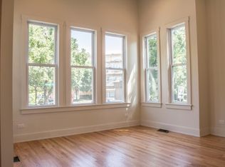 1501 W Nelson St #1, Chicago, IL 60657