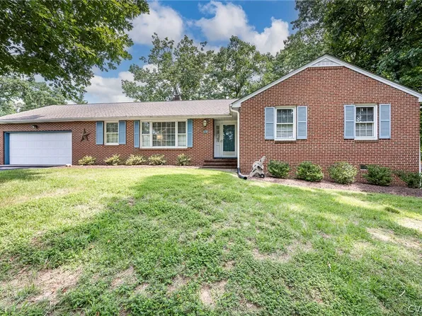 101 Norwood Dr, Colonial Heights, VA 23834