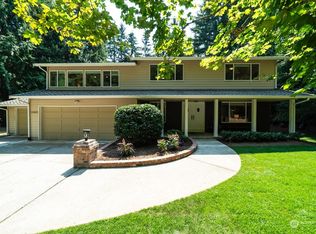 13825 NE 48th Pl, Bellevue, WA 98005