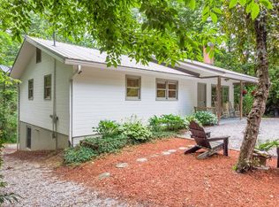 100 Mountain Shadows Dr, Highlands, NC 28741