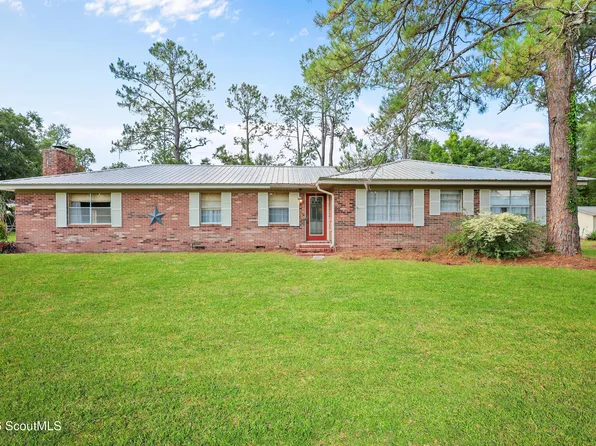 3275 Crestview Dr, Blackshear, GA 31516