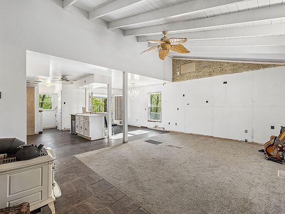 9th image of 5308 Waddell Hollow Rd