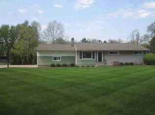 8829 Crabb Rd, Temperance, MI 48182