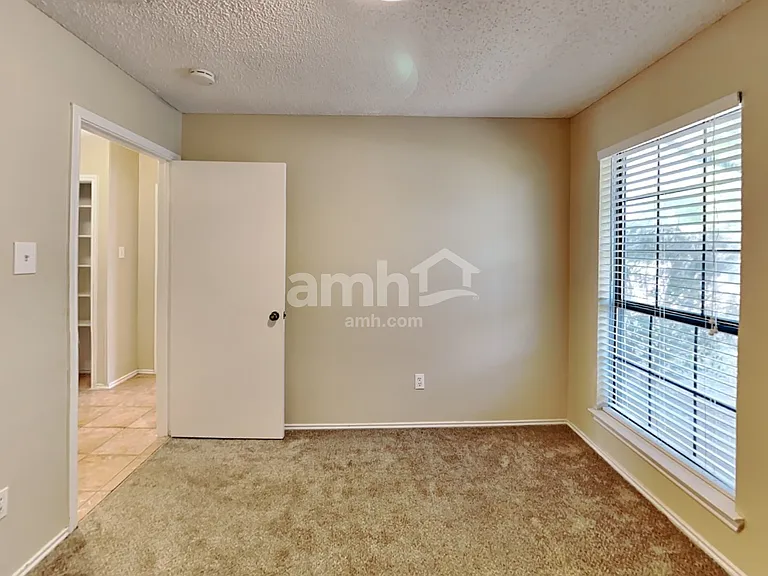 3717 Flagstone Ave — Photo 14