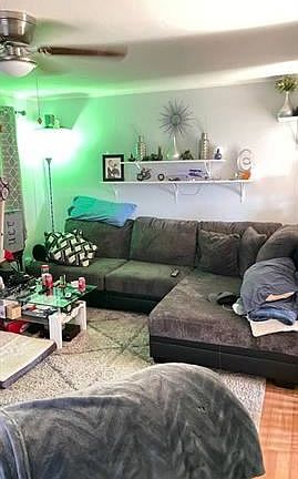 3rd image of 9225 Askew Ave