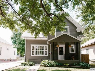 1435 Sumner St, Lincoln, NE, 68502