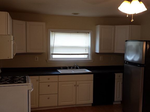 3rd image of 34029 Cambria Ct