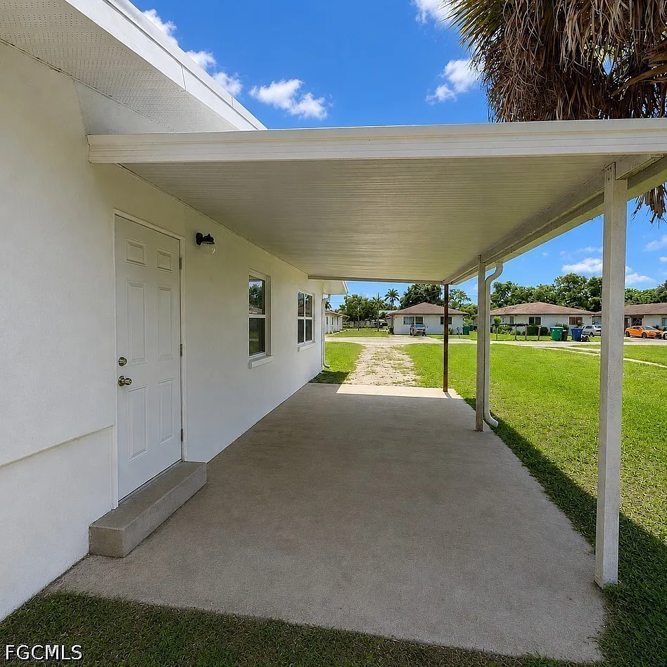 2 bed, 1.0 bath, 660 sqft, $1,195 — Photo 1