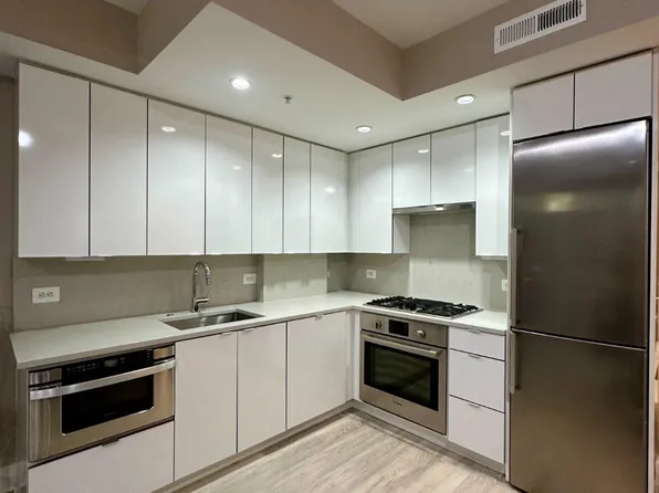 1311 13th St NW Unit T05, Washington, DC 20005