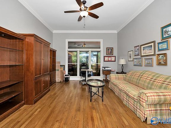 4th image of 107 Applecross Ln