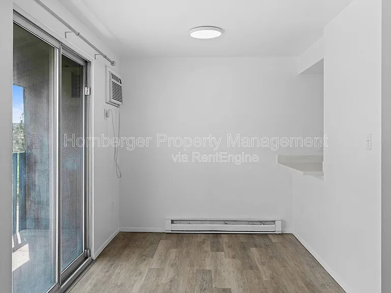2807 E Boone Ave #14 — Photo 2