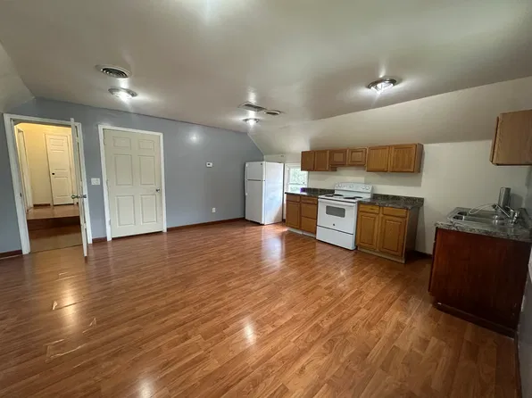 644 W 6th St #2, Fremont, NE 68025
