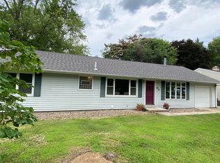 52 Judy Dr, Saint Charles, MO 63301