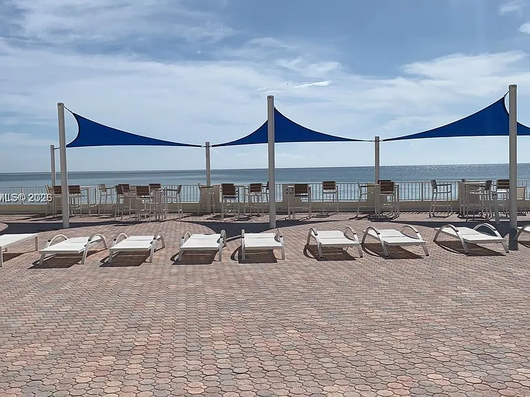 3180 S Ocean Dr #318 — Photo 27