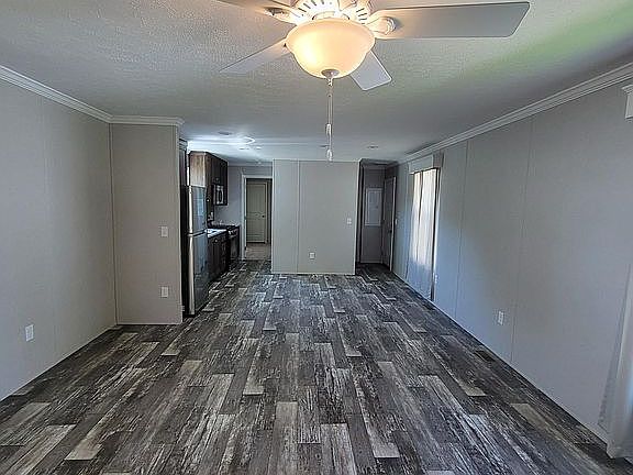 5th image of 4433 Sybil Dr