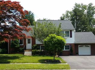 2613 W Robino Dr, Wilmington, DE 19808