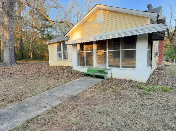 135 Vassar Cir, Montevallo, AL 35115