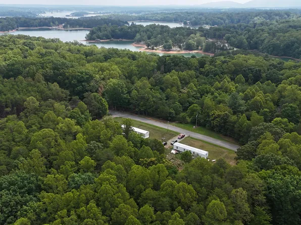 2715 & 2697 Kemp Ford Rd, Union Hall, VA 24176