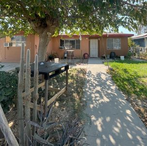 (Undisclosed Address), Huron, CA, 93234