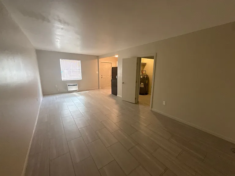 3619 Seminole Ave — Photo 22