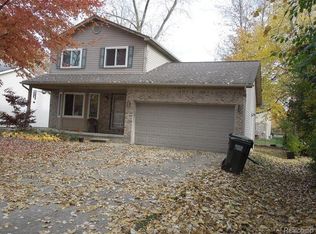 3575 Alida Ave, Rochester Hills, MI 48309