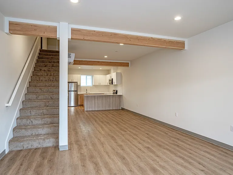 11208 Kline St SW #J-4 — Photo 18