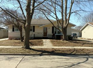 1874 21st Ave, Kenosha, WI 53140