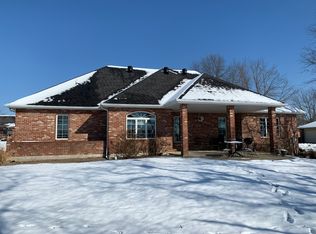 1180 Hampton Ln, California, MO 65018