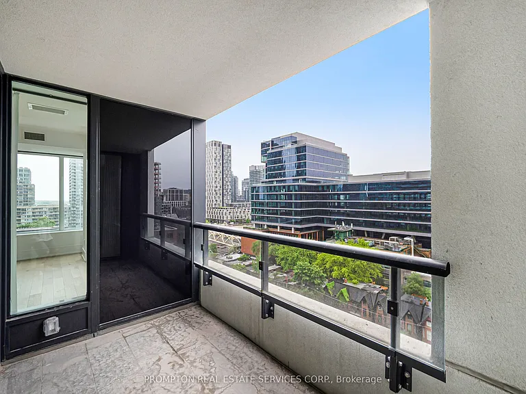 455 Wellington St W #908 — Photo 45