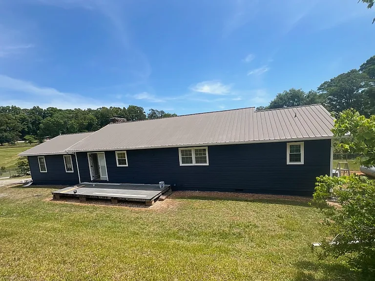 240 Western Cedar Ln — Photo 2