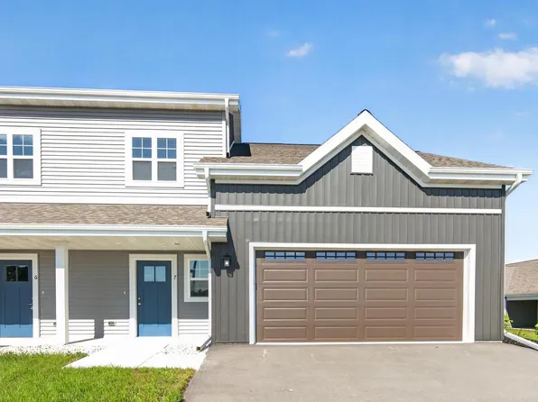 1675 Reigle DRIVE #7, Kewaskum, WI 53040