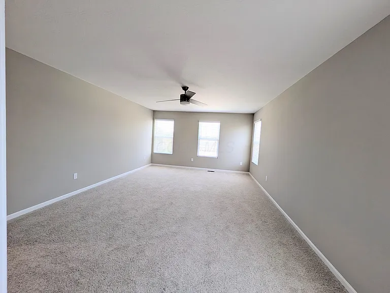 9013 Hawk Hill Way — Photo 28