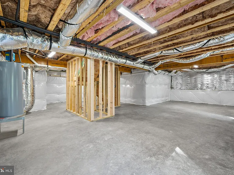106 Mate Ct — Photo 33