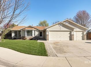 2418 W Rainfall Ct, Meridian, ID 83646