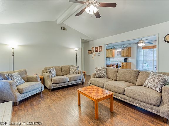 5th image of 9609 Bridgeford Rd