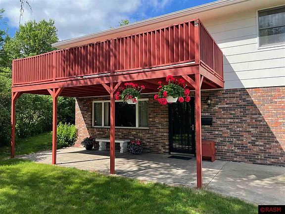 4th image of 1028 Allison Ln